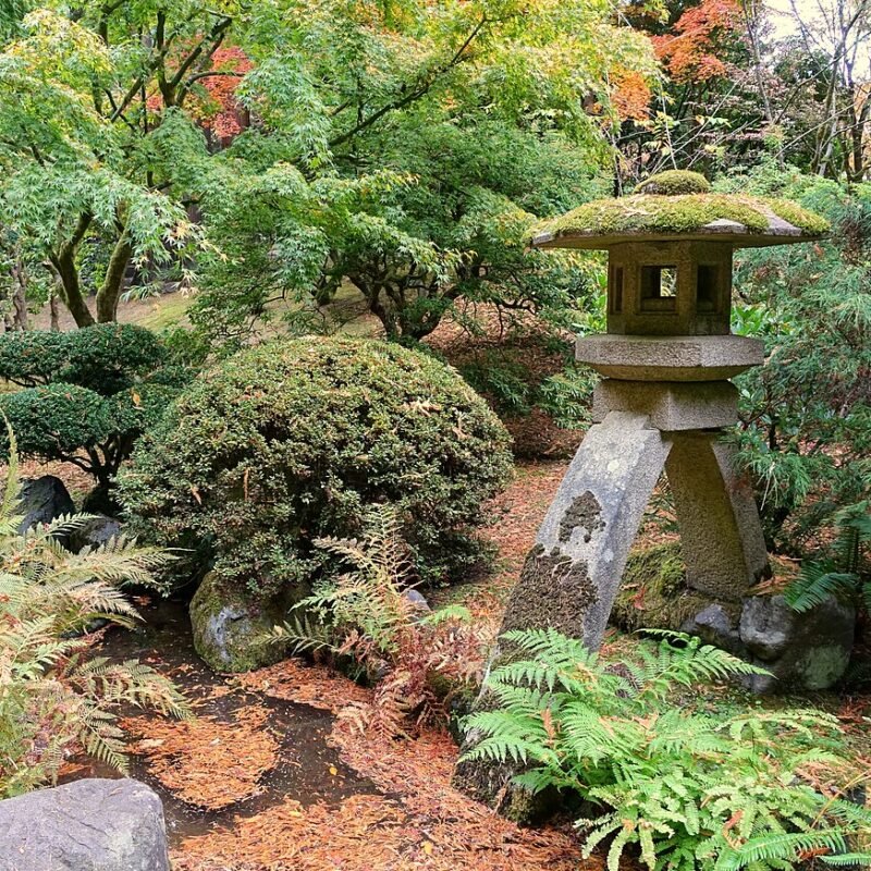 Solar Outdoor Garden Lantern