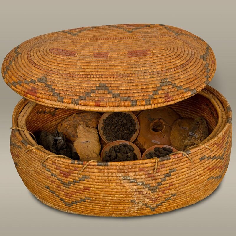Woven Storage Basket with Lid